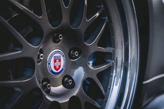 Le plat profond HRE a forgé des roues la configuration 6061-T6 de 3 morceaux