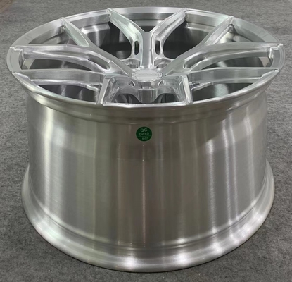 L'HYBRIDE argenté balayé de roues forgé par Vossen A FORGÉ la SÉRIE HF-5