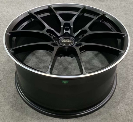 La finition G025 faite sur commande de EMBALLAGE de VOLK a forgé des roues
