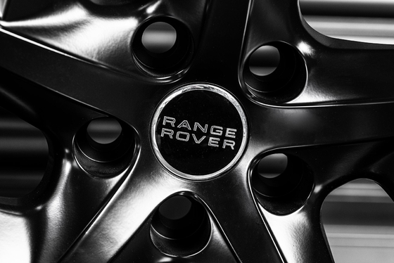 Le SPORT Monoblock Khan de RANGE ROVER DACTYLOGRAPHIENT à 52 roues forgées par RS 23&quot;