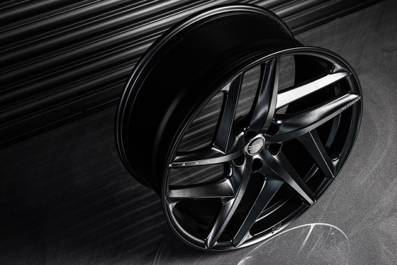Le SPORT Monoblock Khan de RANGE ROVER DACTYLOGRAPHIENT à 52 roues forgées par RS 23&quot;