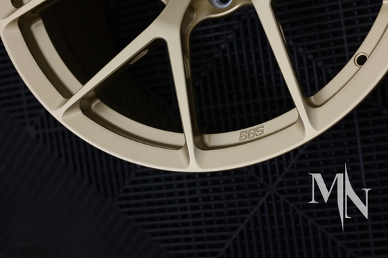 BBS FI R Jante en or forgée sur mesure pour Audi R8 disponible