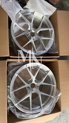 BBS FI R roues en argent brossé À vendre GT3 M2 Jantes forgées sur mesure disponibles