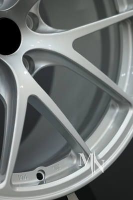 Des roues BBS RI D forgées sur mesure pour BMW F10 M5 Alloy Competition