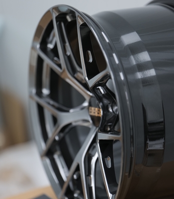 BBS FI-R roues forgées conception légère diamant noir