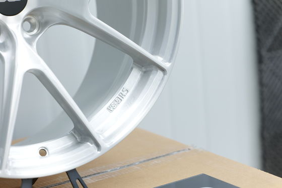 Apex VS5RS roues forgé brossées claires pour BMW M340i F87 F80 F80 M2 M3 M4