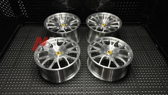 Jantes forgées Ferrari F430 Finition brossée transparente Maining Forged RE-01